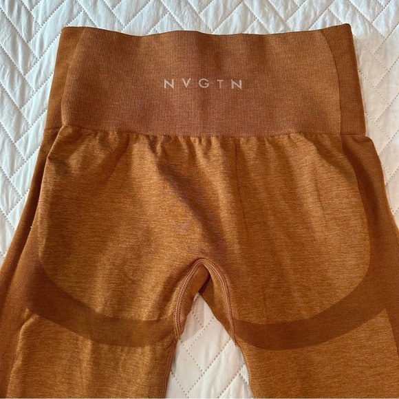 2-Piece Active Leggings Bundle Old Navy XS Olive + NVGTN Seamless Leggings S - Picture 12 of 15